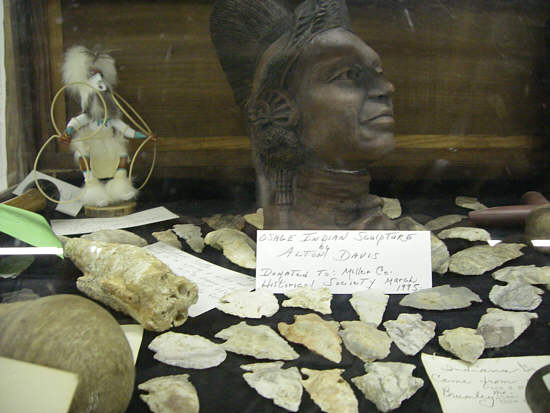  22 arrowheads and sculpture 