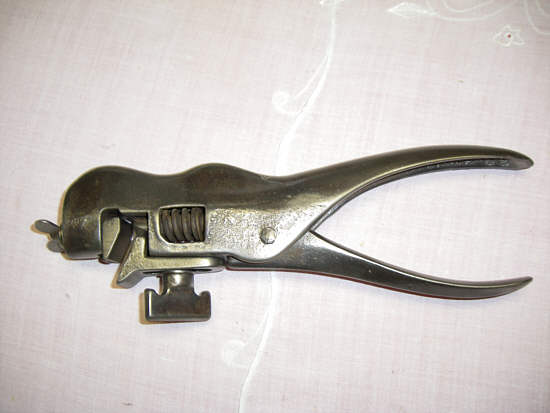 06 saw blade evener