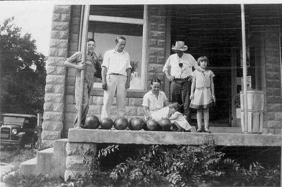 23 Bear store in tuscumbia-David, Arthur, Sadie, David C. Bear, Susie and Bonnie Bear