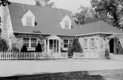 44 Humphrey house on hill - 1939