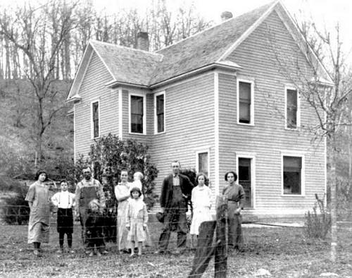 18 Old Kallenbach Home - 1913