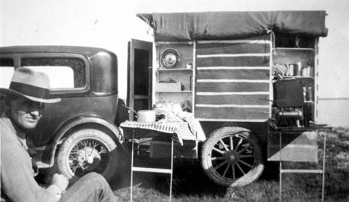 25 George Morrow custom RV trailer behind 1927 Ford