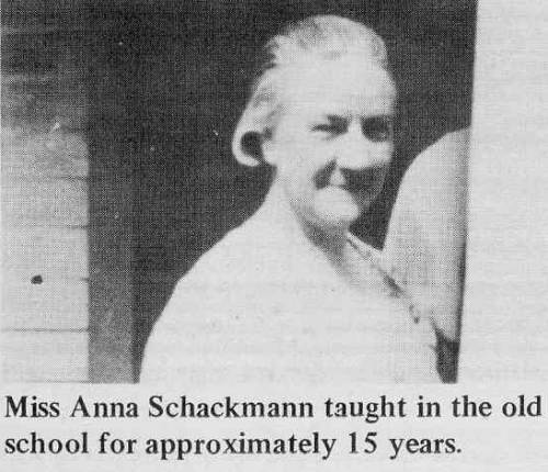 40 Anna Schackmann