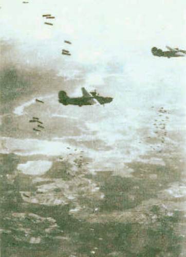 23 Liberators Dropping Bombs - 1944