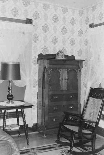 42 Inside the Wells Home