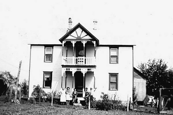 28 Lawrence and Lizzie Schulte home in Mary's Home - Now Home of Knights of Columbus Ballfield