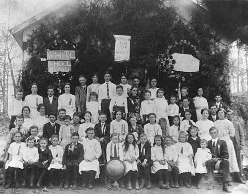 13 White School