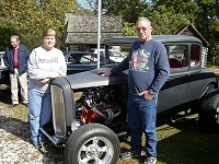 52 Cathy and Johnny Keeth - 1931 Ford Model A 305 Small Block Chevy Engine