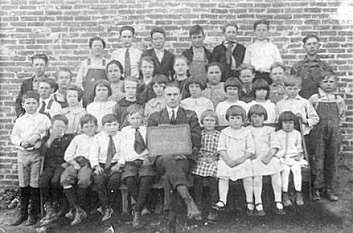 32 Aurora Springs School - 1922 - 1923