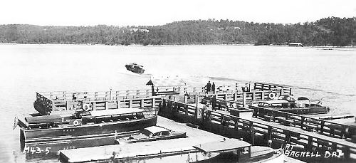 01c Boats at Dock
