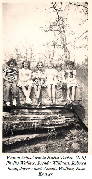 Vernon School - School Trip to Ha Ha Tonka - 1952