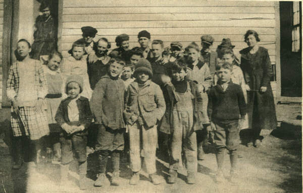  Mace School around 1918-1920 