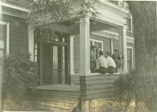  Both girls and boys eat in the dining hall of the Girl's 
dormitory. 