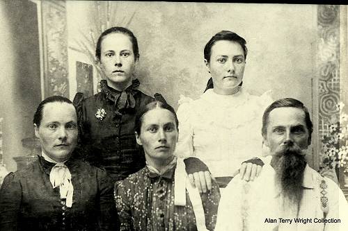 Wright, Henry Anthony and Minvera Jane (Melton)